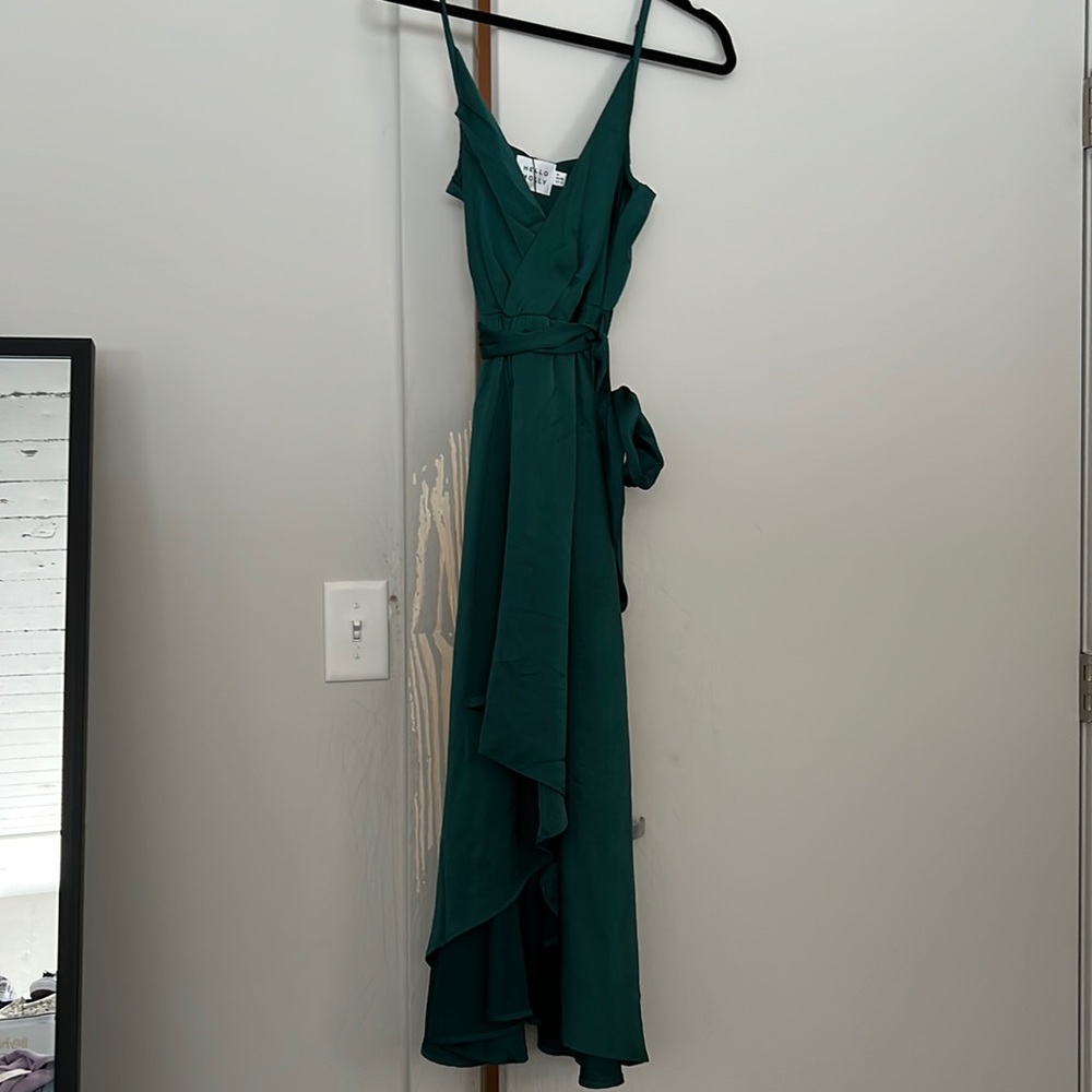 Hello Molly Green Midi Dress